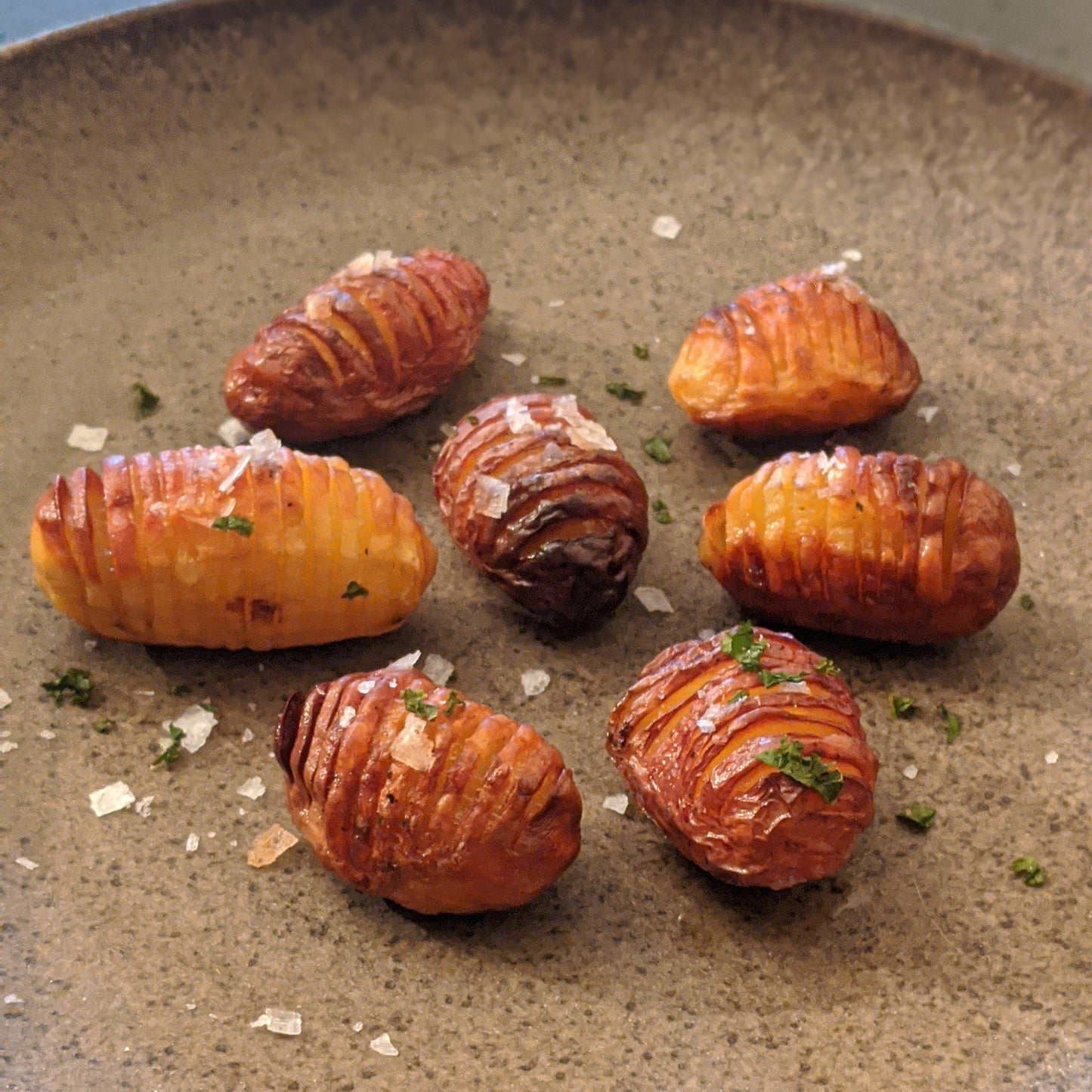 The Gourmet Potato Company 'Red Blush Chats' Naturally Grown Potatoes - 2.0kg Original Packaging from Manufacturer Vic's Meat